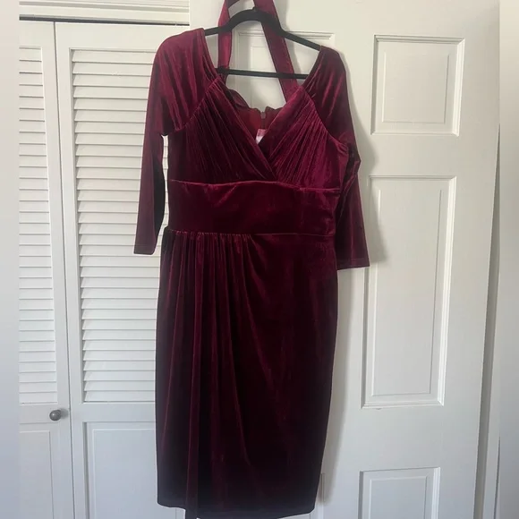Vixen by Micheline Pitt Burgundy Velvet Off-Shoulder Sheath Dress - Picture 2 of 3